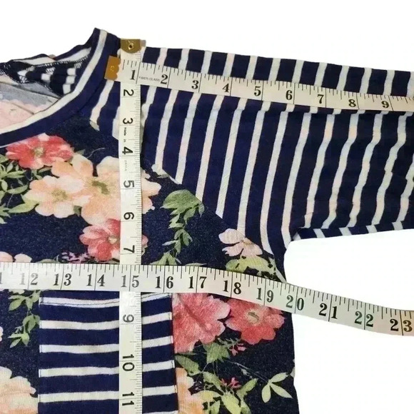 Lemon Tree Multicolored Striped Long Sleeves Floral Body Top Size L *See Descrip - Picture 10 of 14